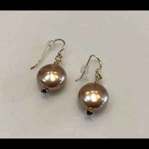 Champagne Swavroski Pearl earrings🥂